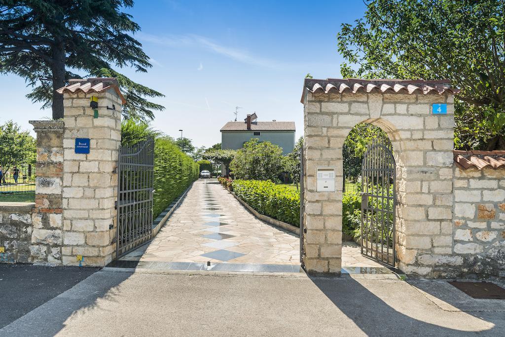 Apartments Bella Vista Umag Kültér fotó